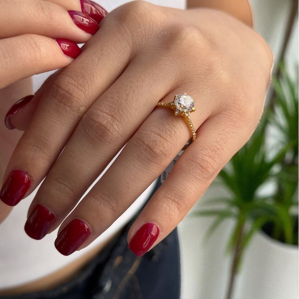 22 AYAR LOTUS MODEL TEKTAŞ YÜZÜK