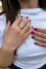 14 AYAR 1,81 CT BEYAZ SAFİR TAŞLI 0,37 CT PIRLANTA TAŞLI YÜZÜK 16