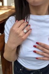 18 AYAR 1,83 CT MOSANİTE TAŞLI 0,36 CT PIRLANTA TAŞLI YÜZÜK 16