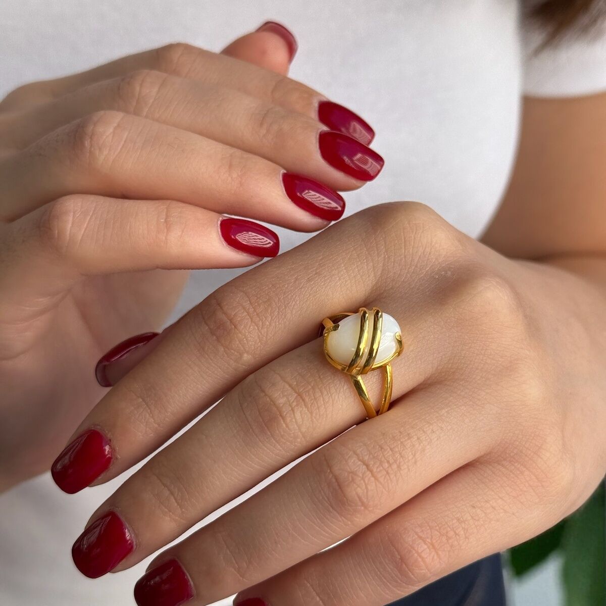 22 AYAR ÖZEL TASARIM AYTAŞI TAŞLI ALTIN YÜZÜK