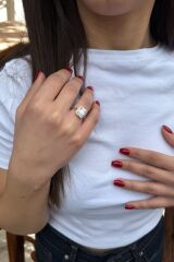 18 AYAR 1,83 CT MOSANİTE TAŞLI 0,36 CT PIRLANTA TAŞLI YÜZÜK 17