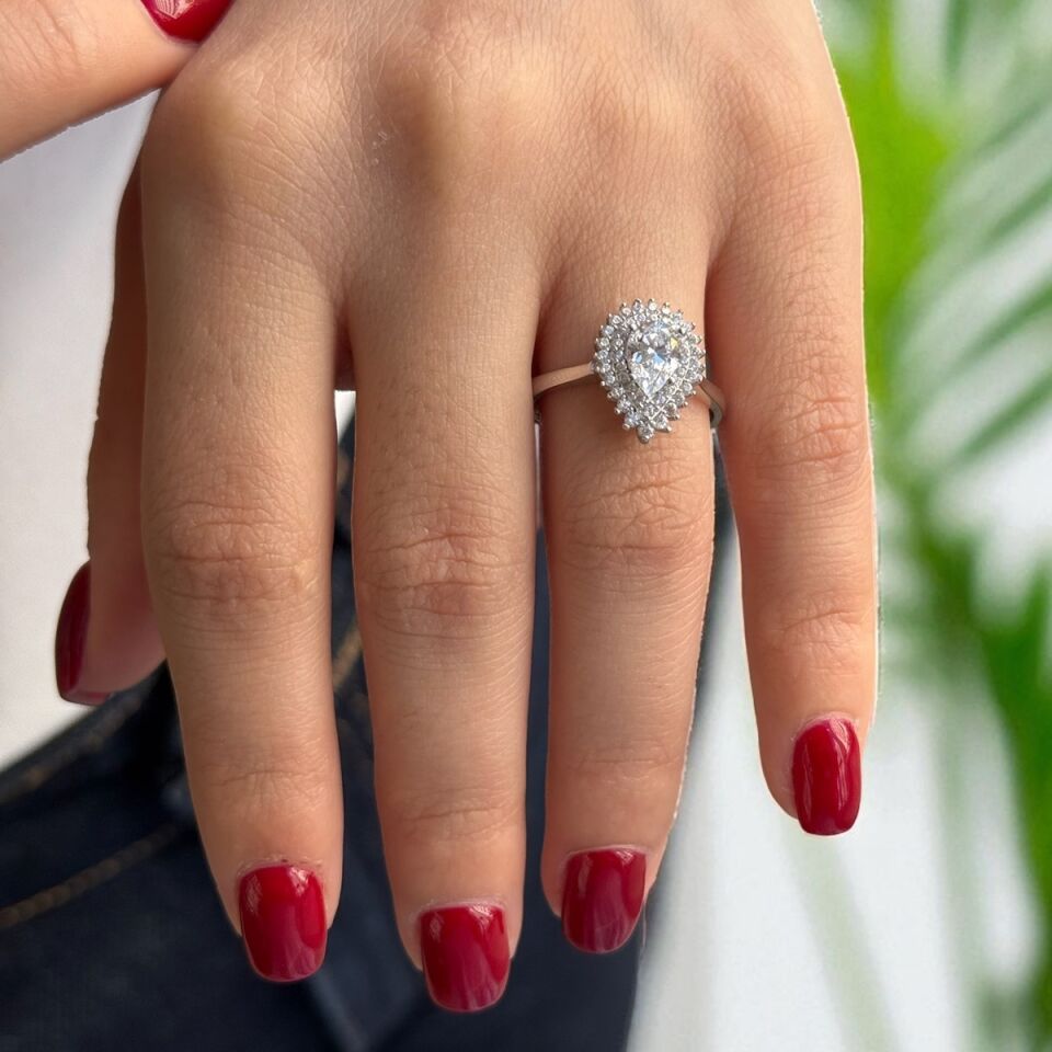 14 AYAR BEYAZ ALTIN DAMLA MODEL ALTIN YÜZÜK