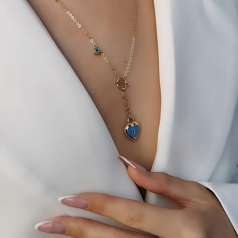 14 Ayar Mineli Altın Kilit Kalp Kolye