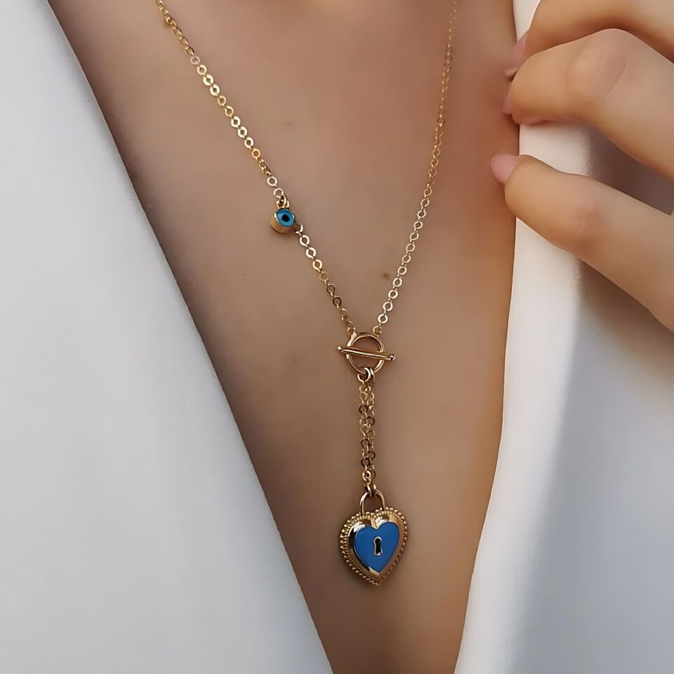 14 Ayar Mineli Altın Kilit Kalp Kolye