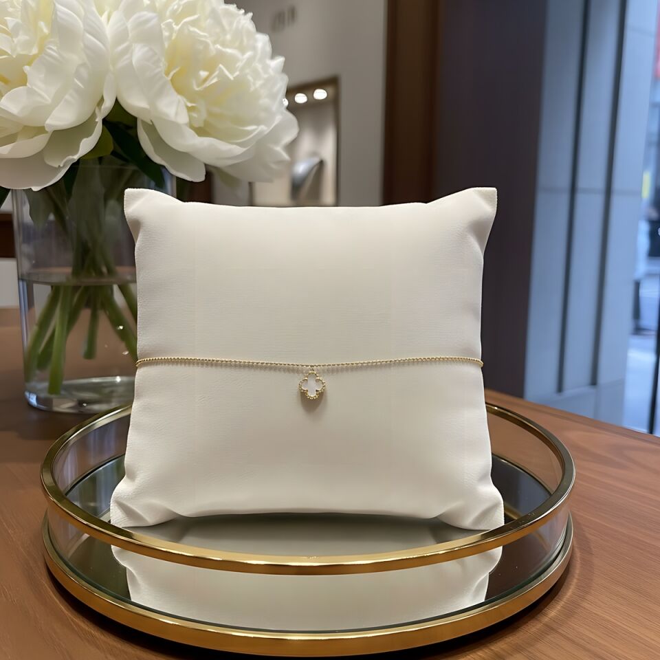 14 AYAR BEYAZ ALTIN DAMLA MODEL ALTIN YÜZÜK