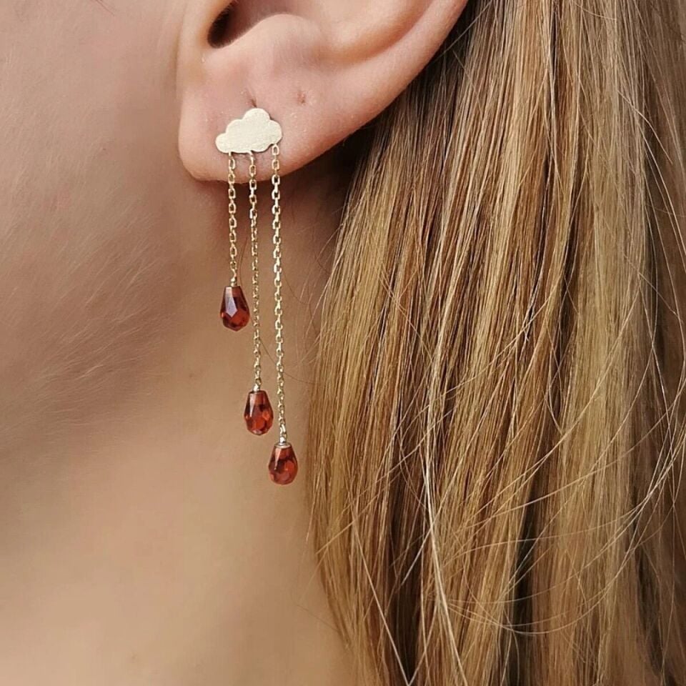 14 Ayar Garnet Taşlı Bulut Altın Küpe