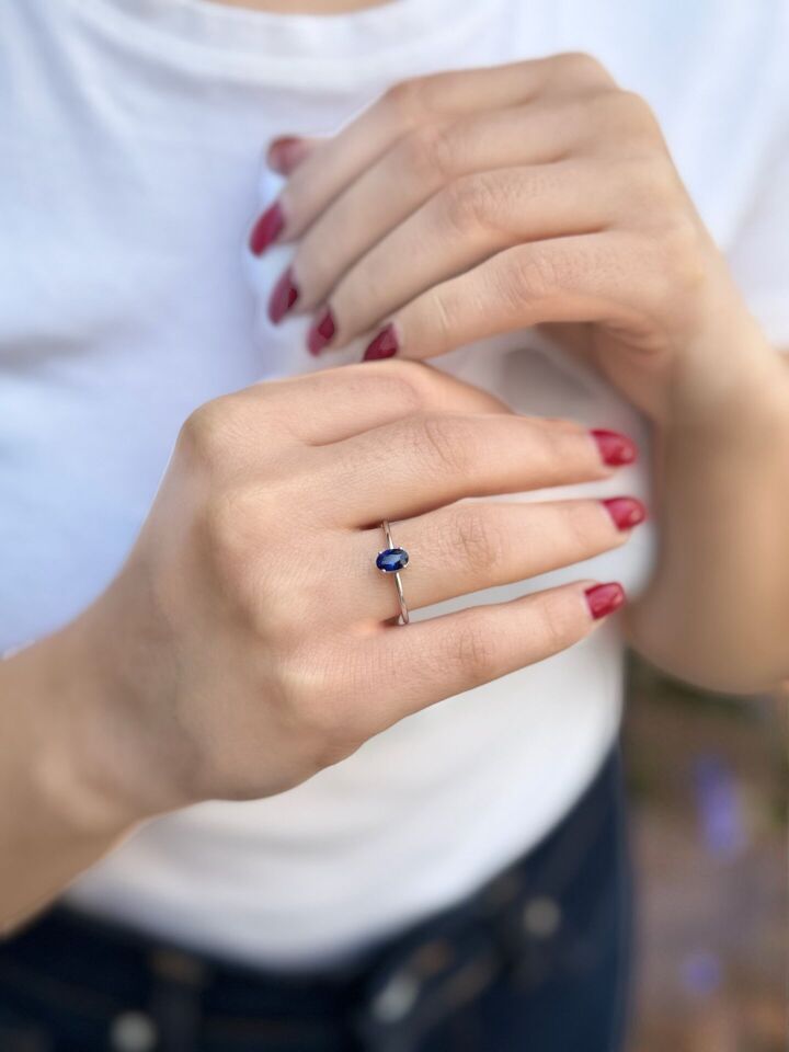 18 Ayar Safir Beyaz Altın Yüzük 16