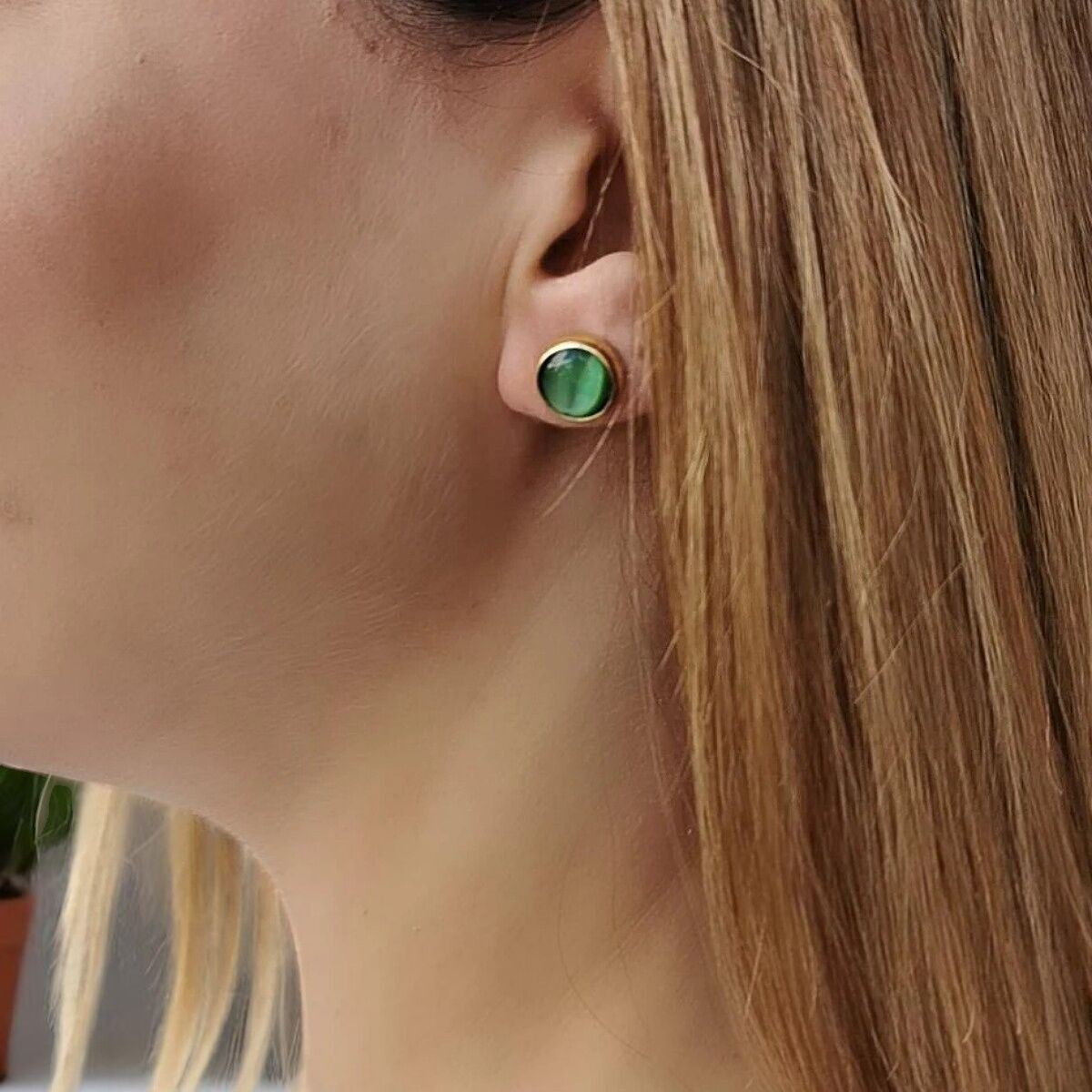 14 Ayar Yeşil Kedigözü Taşlı El Yapımı Altın Küpe