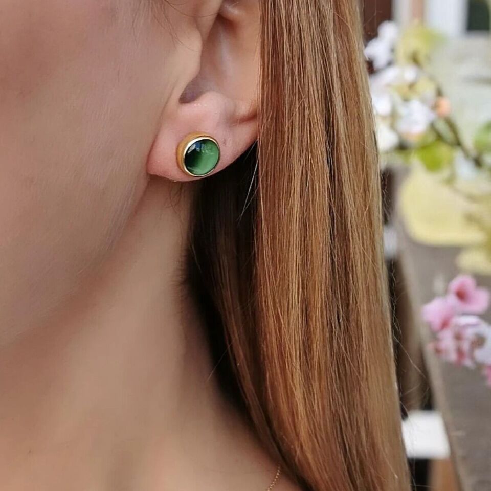 14 Ayar Yeşil Kedigözü Taşlı El Yapımı Altın Küpe