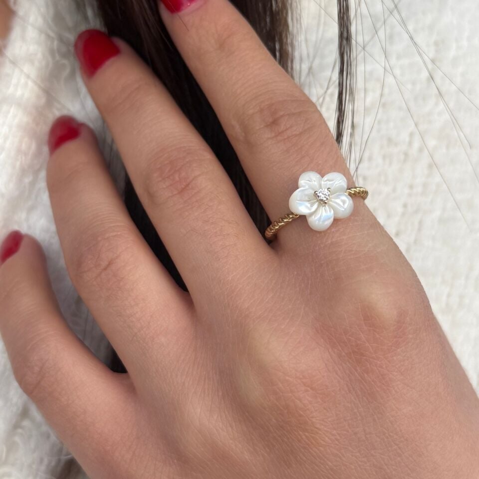 14 AYAR BURGU BEYAZ ÇİÇEK SEDEFLİ ALTIN YÜZÜK