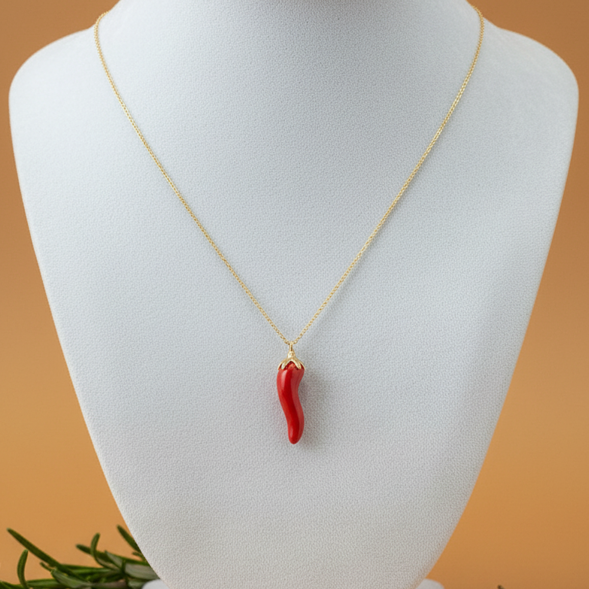 14 AYAR ÖZEL TASARIM KIRMIZI BİBER KOLYE