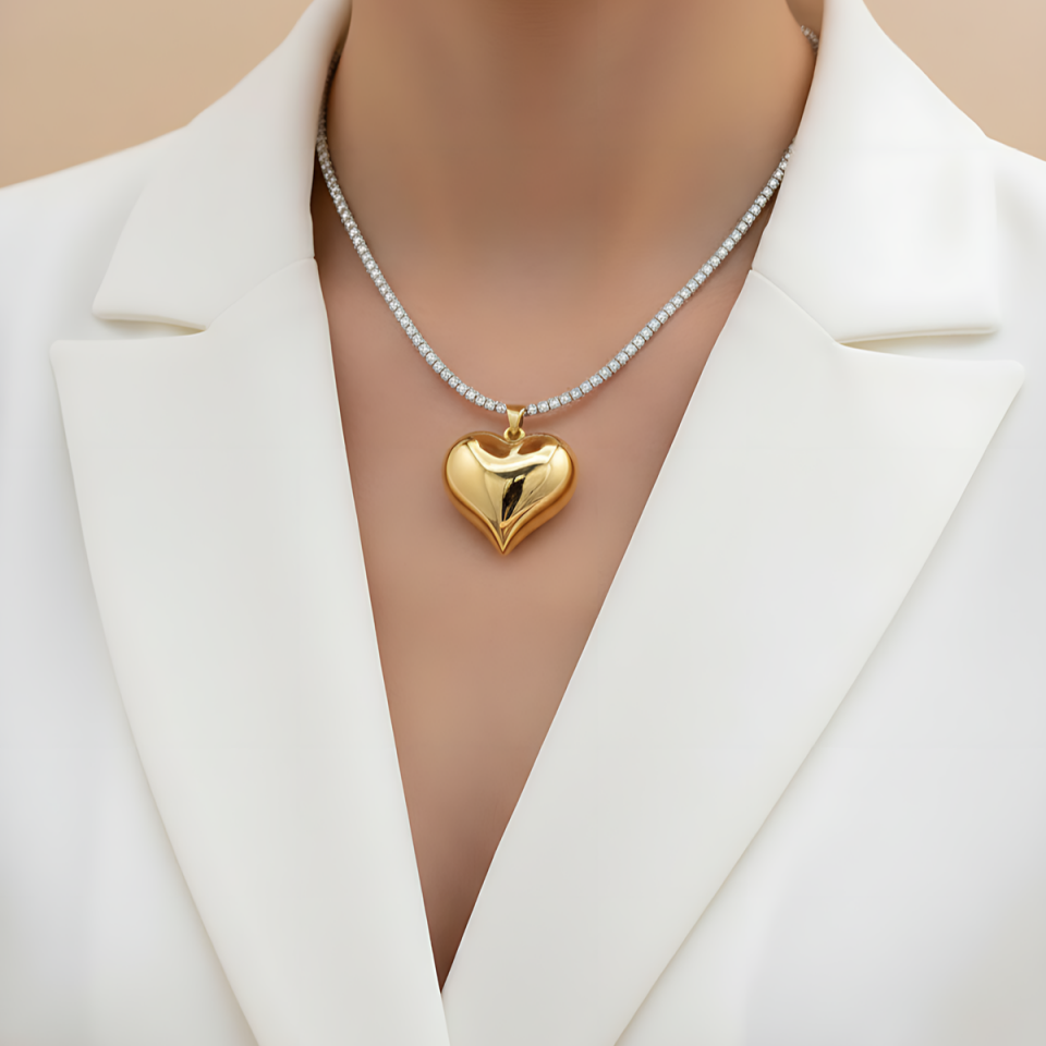 14 AYAR BEYAZ ALTIN SUYOLU KOLYE VE BÜYÜK BOY BOMBE KALP KOLYE UCU