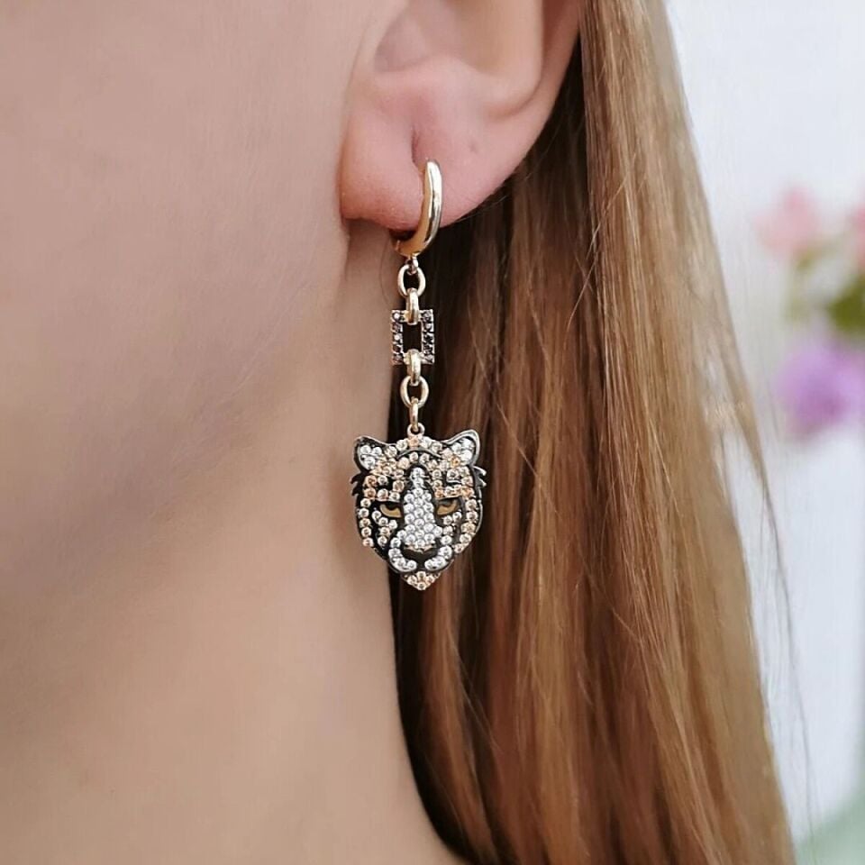 14 Ayar Özel Tasarım Aslan Altın Küpe