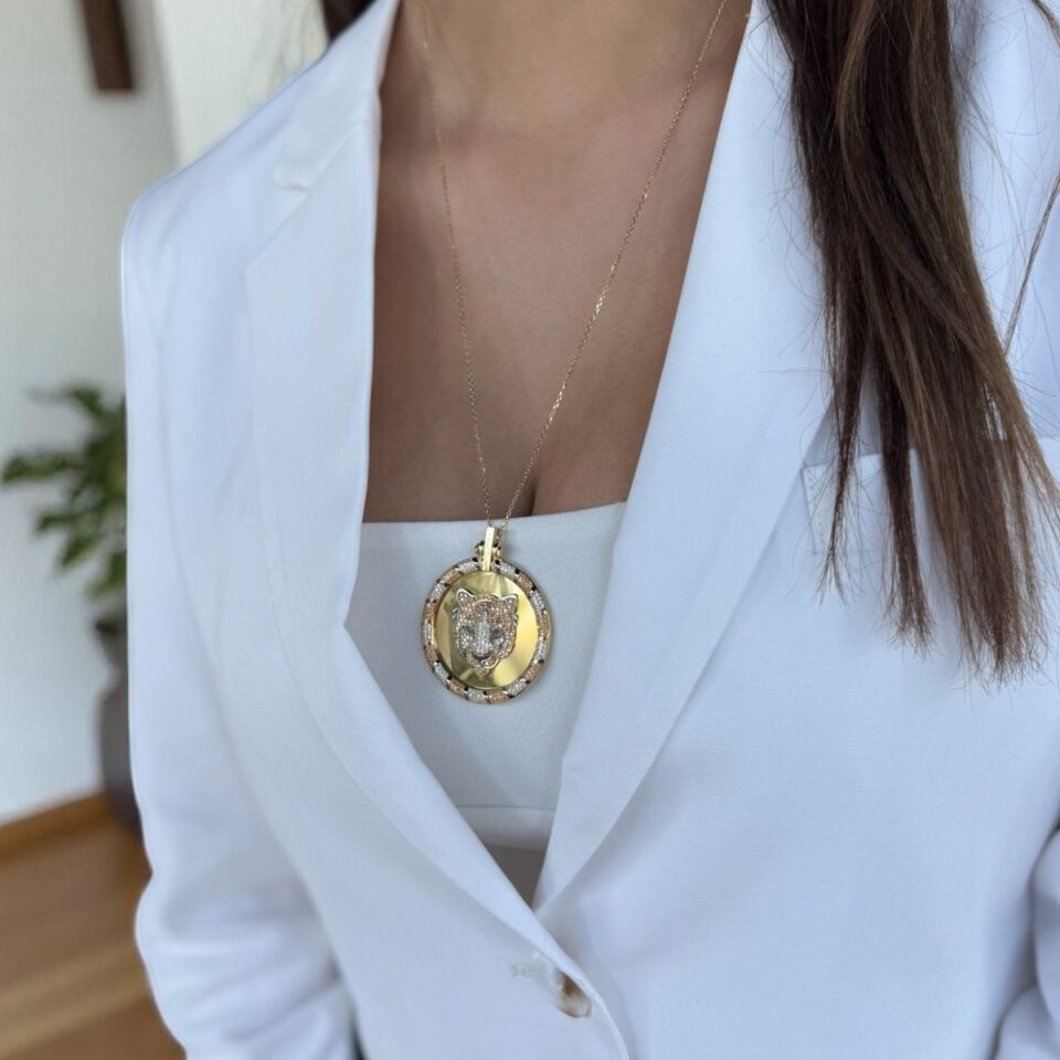 14 Ayar Özel Tasarım Aslan Madalyon Kolye