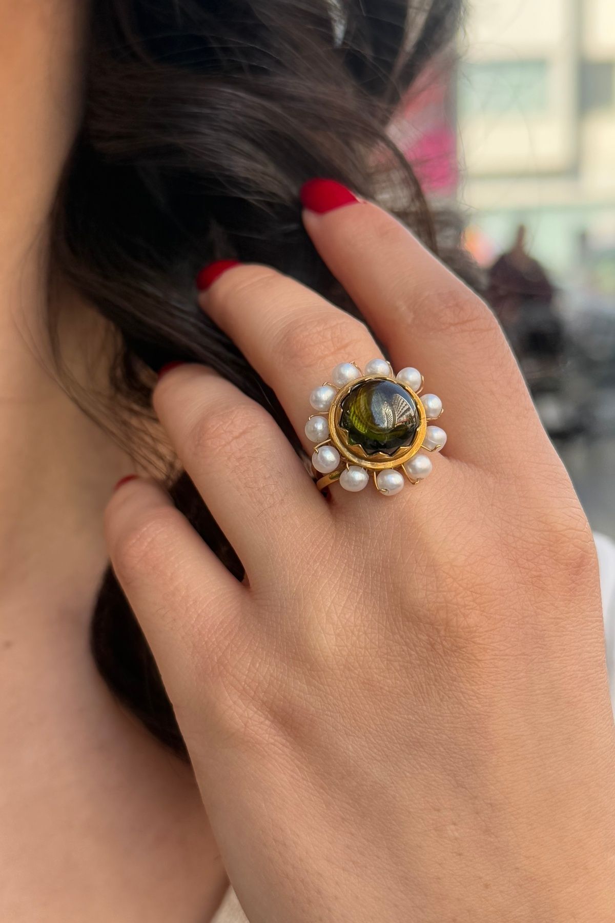 14 AYAR PERİDOT VE İNCİ TAŞLI ALTIN YÜZÜK