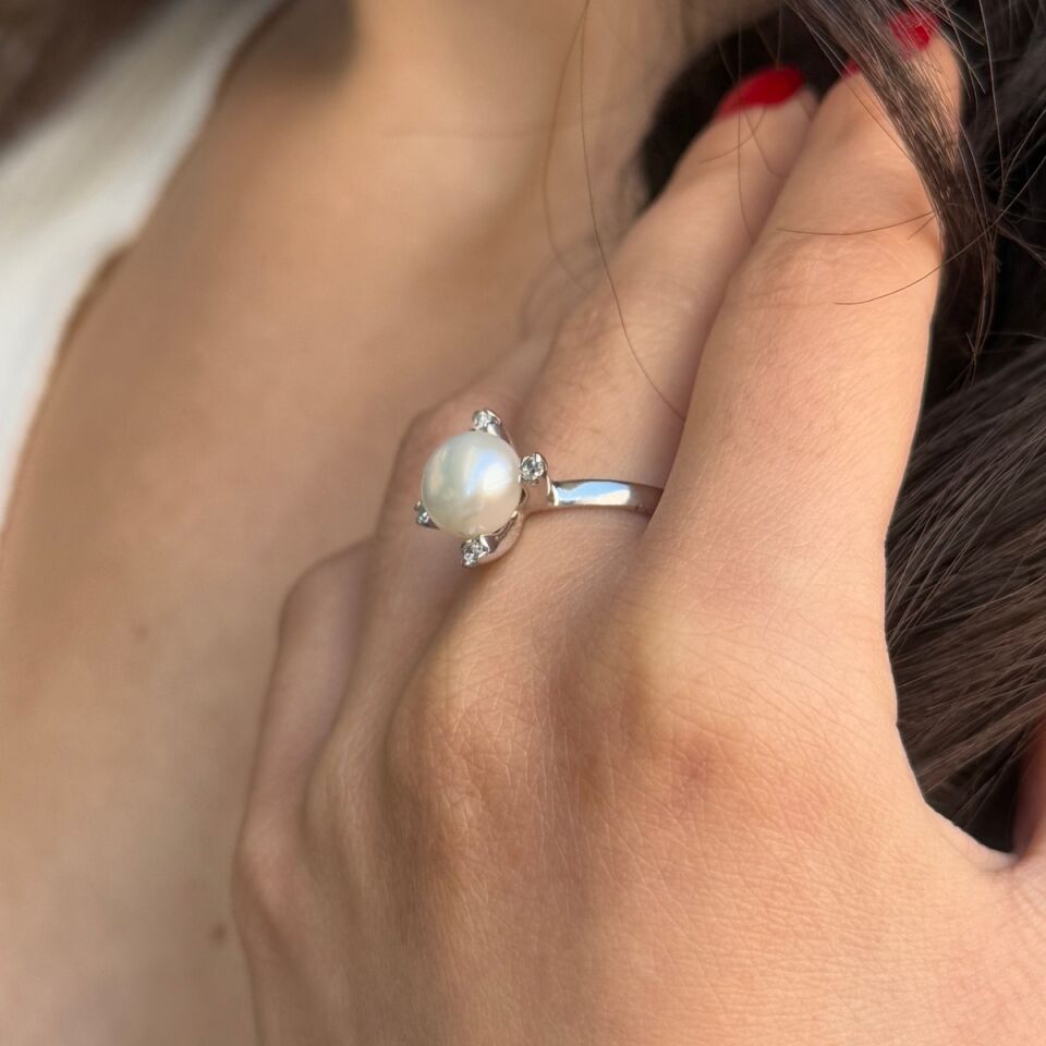 14 AYAR BEYAZ ALTIN İNCİ YÜZÜK