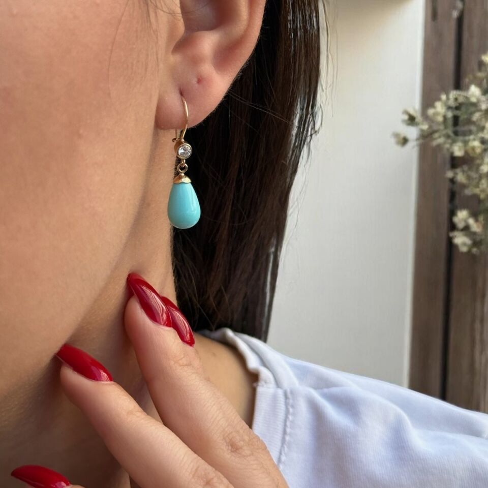 14 Ayar Damla Firuze Taşlı Altın Küpe