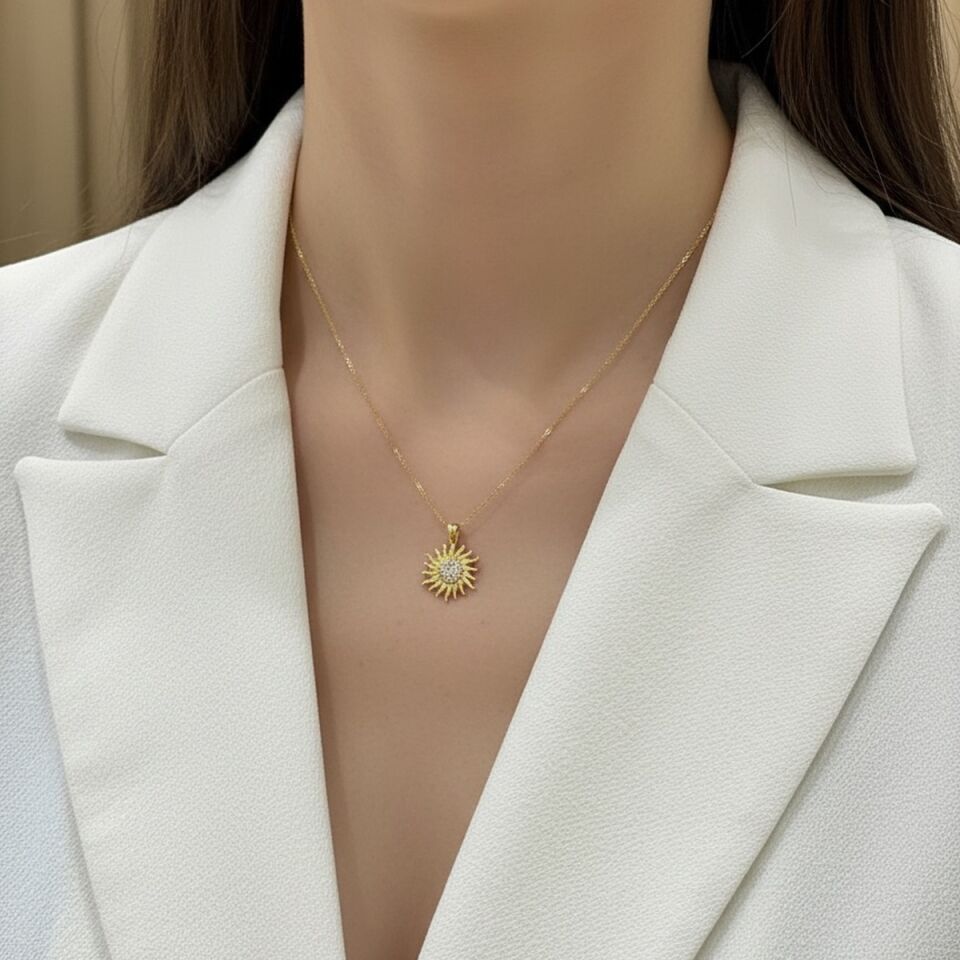 22 AYAR GÜNEŞ UÇLU ALTIN KOLYE