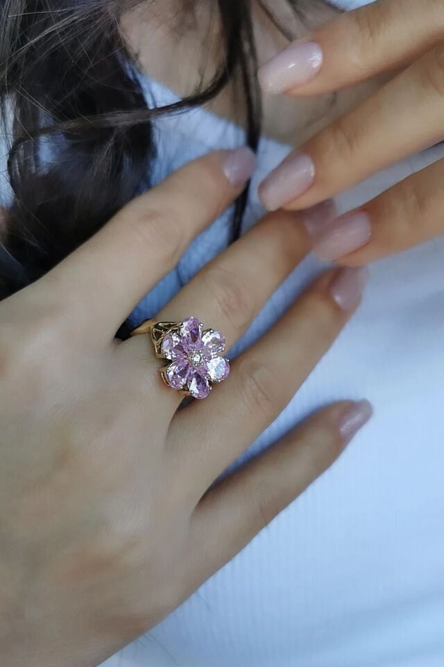 14 AYAR 0,05 CT PIRLANTA TAŞLI, DAMLA PİNK KUVARS ÇİÇEK MODELİ ÖZEL TASARIM ALTIN YÜZÜK 14