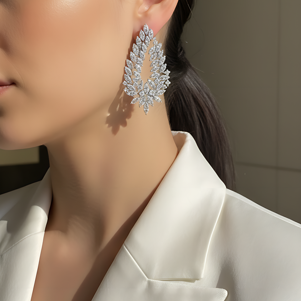 14 AYAR PIRLANTA TAŞLI 4 CT F-G RENGİ PIRLANTA KÜPE