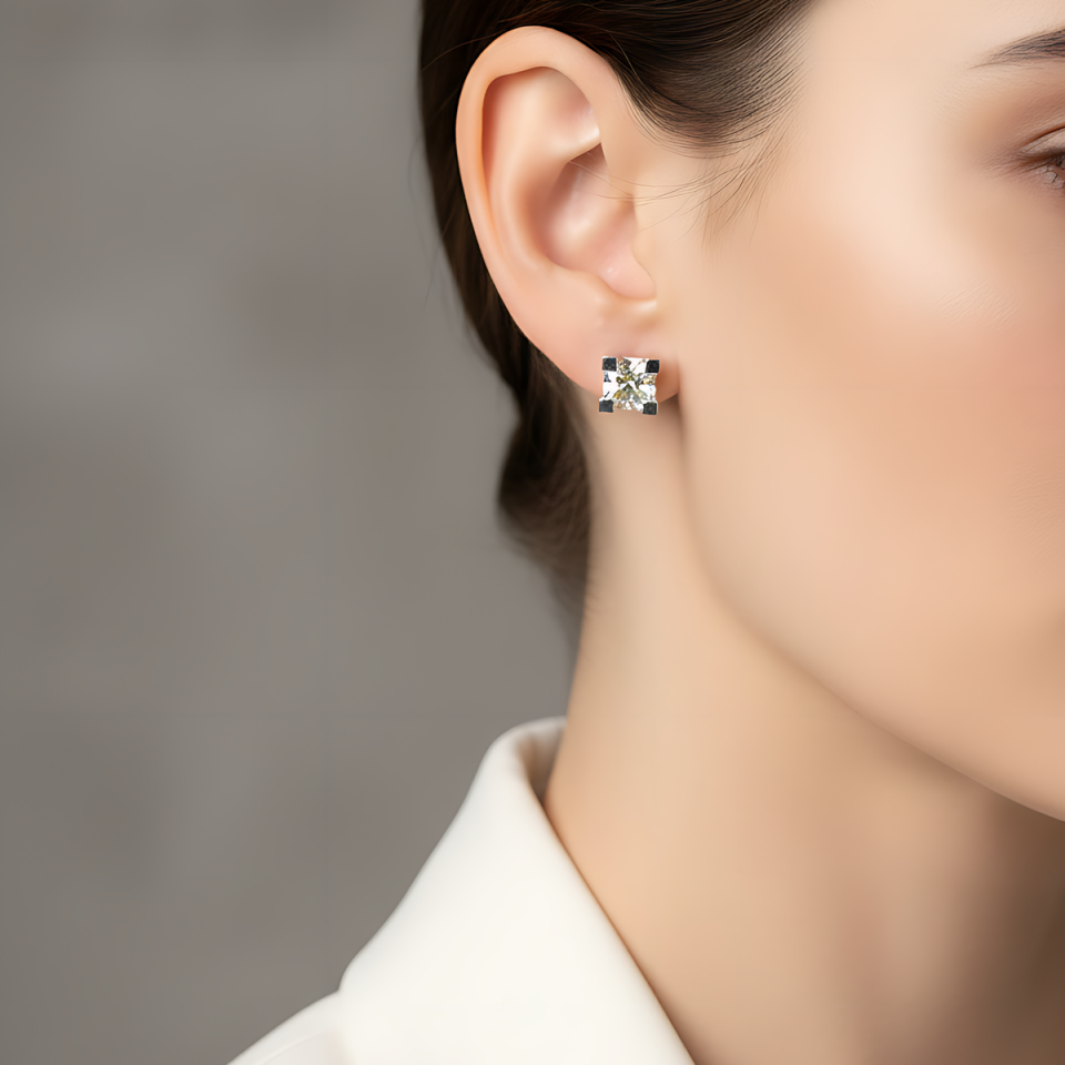 14 AYAR 2 CT TEKTAŞ KÜPE