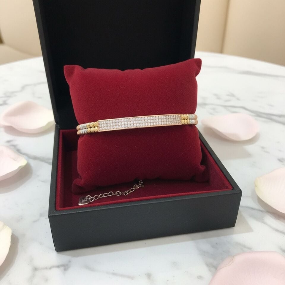 925 AYAR ALTIN GÖRÜNÜMLÜ 3 RENK DORİKA TOPLU BİLEKLİK