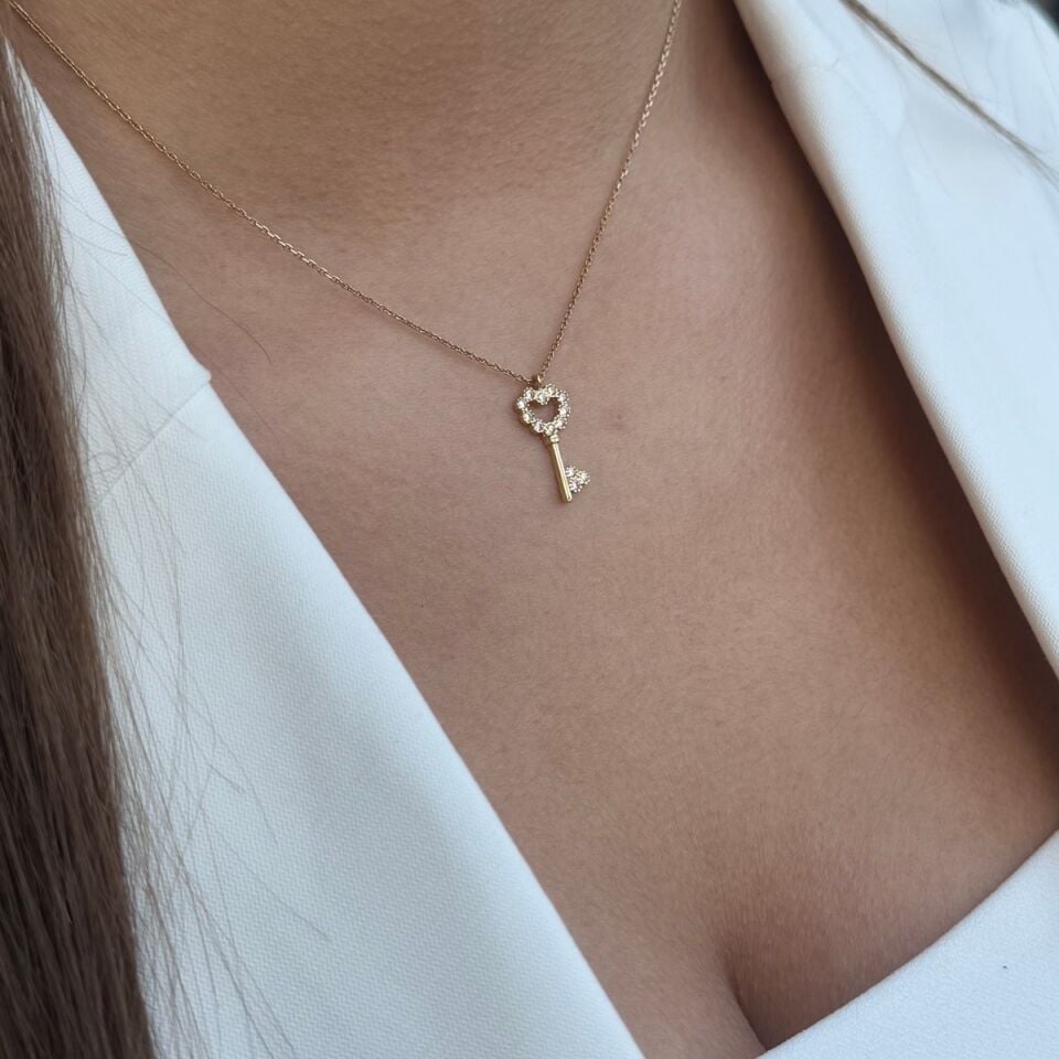 14 AYAR KALP VE ANAHTAR ALTIN KOLYE