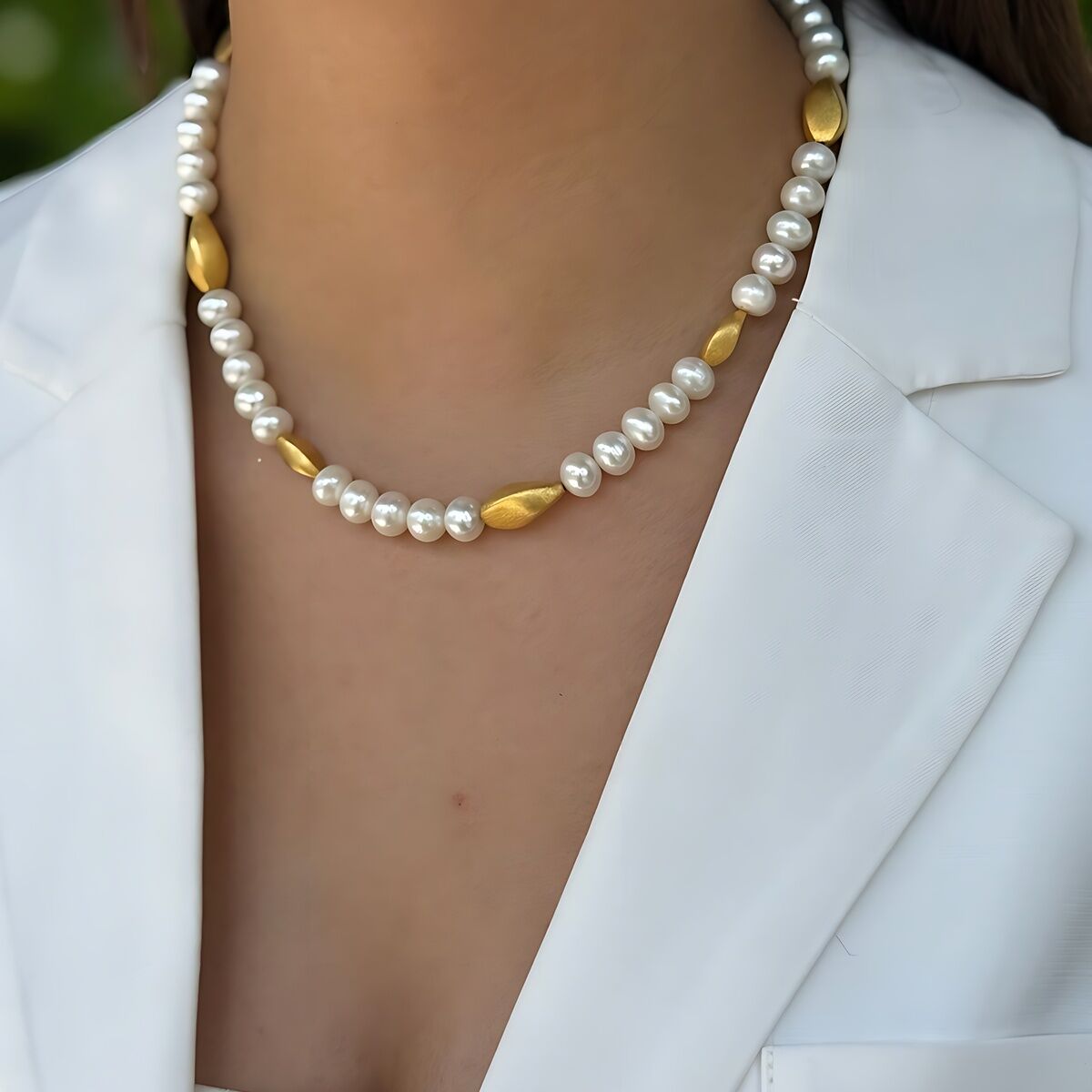 14 Ayar Özel Tasarım Arası Altın Şekillerden Oluşan İnci Kolye