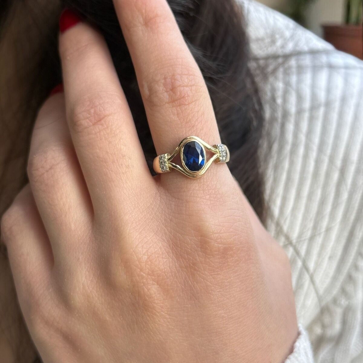 14 AYAR KRİSTAL SAFİR TAŞLI ÖZEL TASARIM YÜZÜK