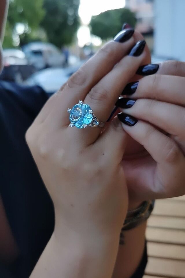 14 Ayar 13,38 Ct Aqua Marin, 0,10 Ct G Pırlanta Taşlı Pırlanta Yüzük 16