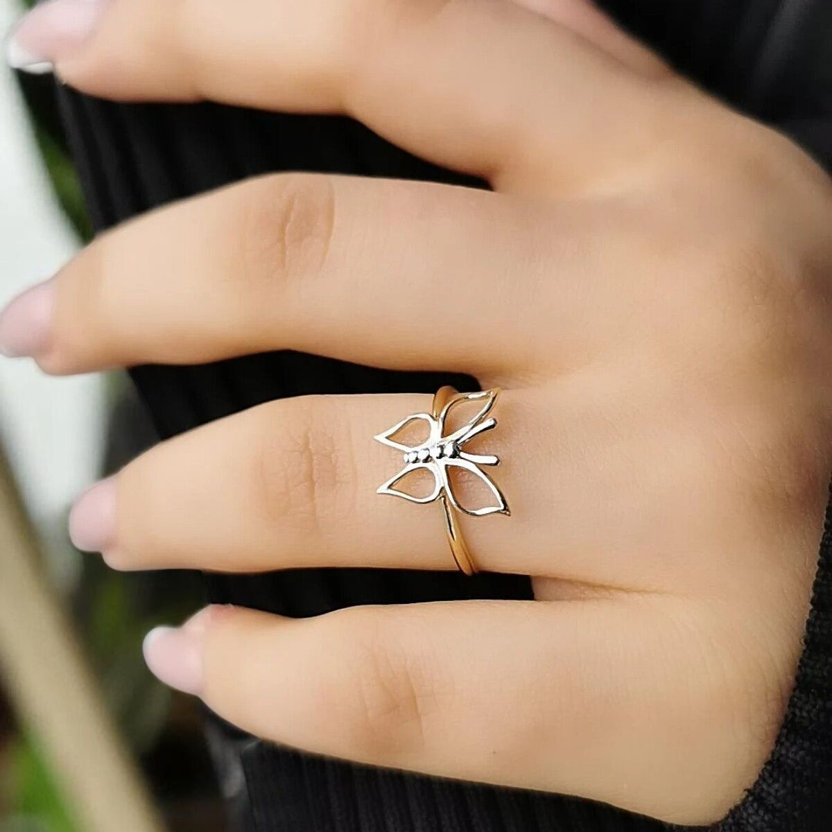 14 AYAR KELEBEK TASARIM ALTIN YÜZÜK