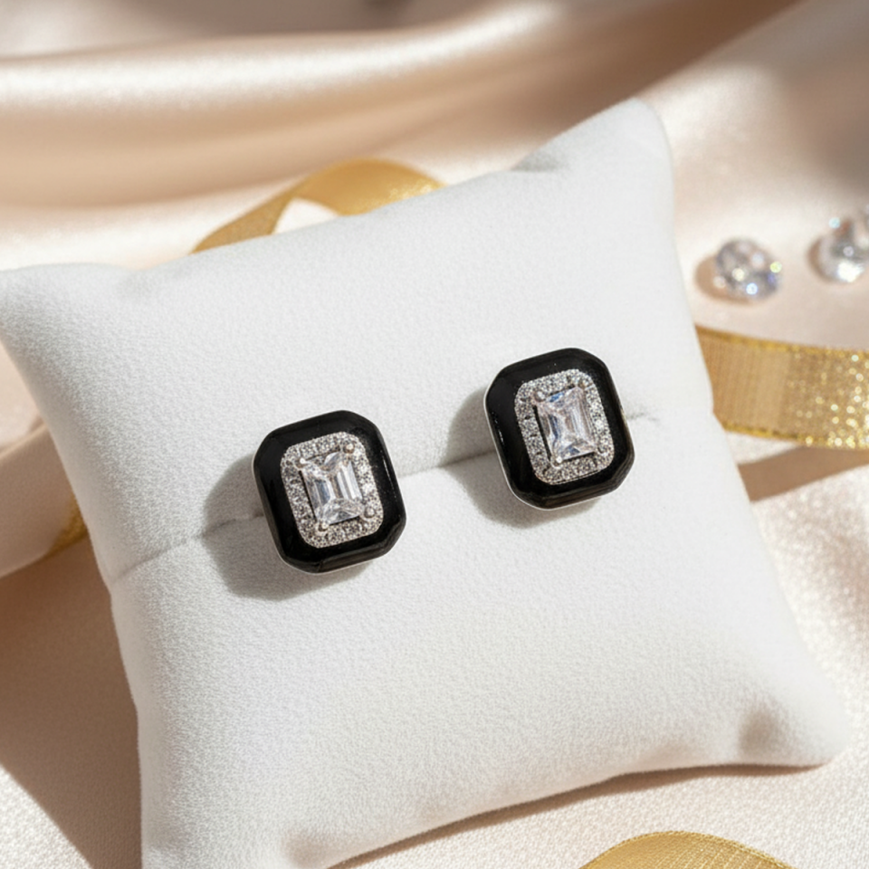 925 AYAR İTALYAN SİYAH MİNELİ BAGET TAŞLI KÜPE