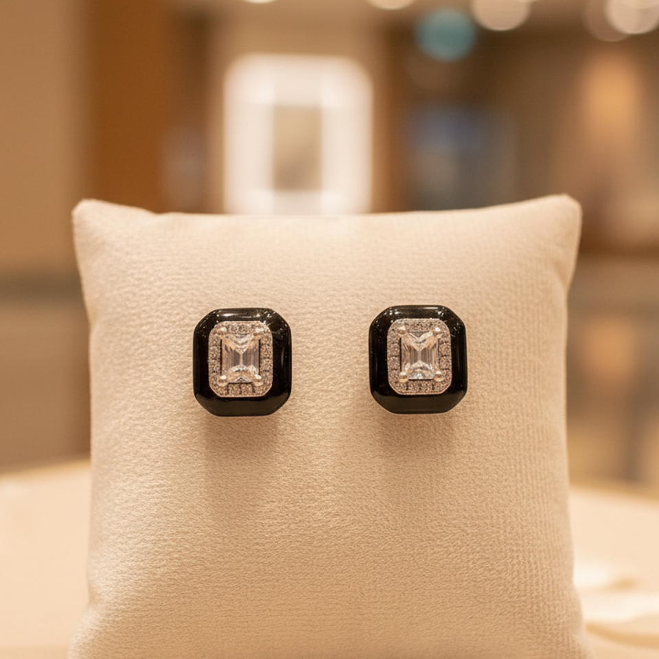 925 AYAR İTALYAN SİYAH MİNELİ BAGET TAŞLI KÜPE