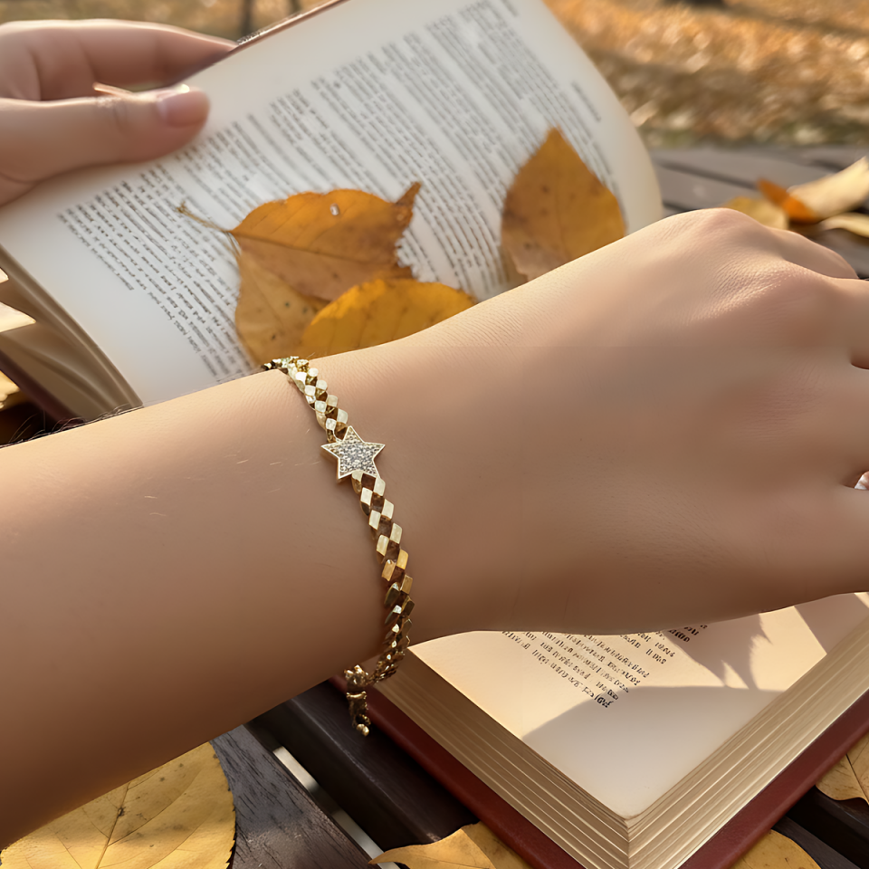 14 AYAR GURMET MODEL ORTASI YILDIZ BİLEKLİK