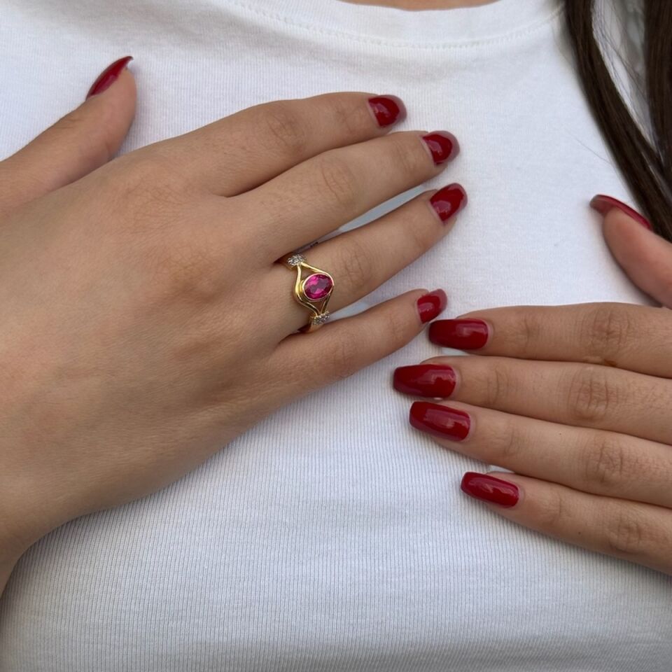 14 AYAR ÖZEL TASARIM KRİSTAL YAKUT RENGİ TAŞLI ALTIN YÜZÜK