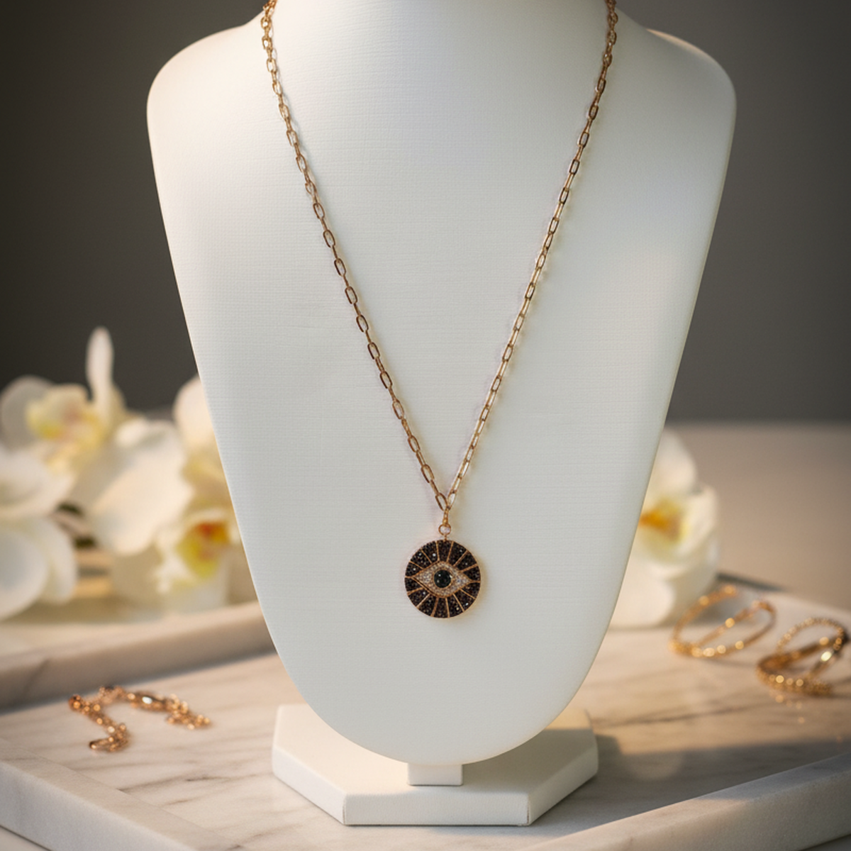 925 AYAR ROSE RENGİ GÖZ GÜMÜŞ MADALYON KOLYE