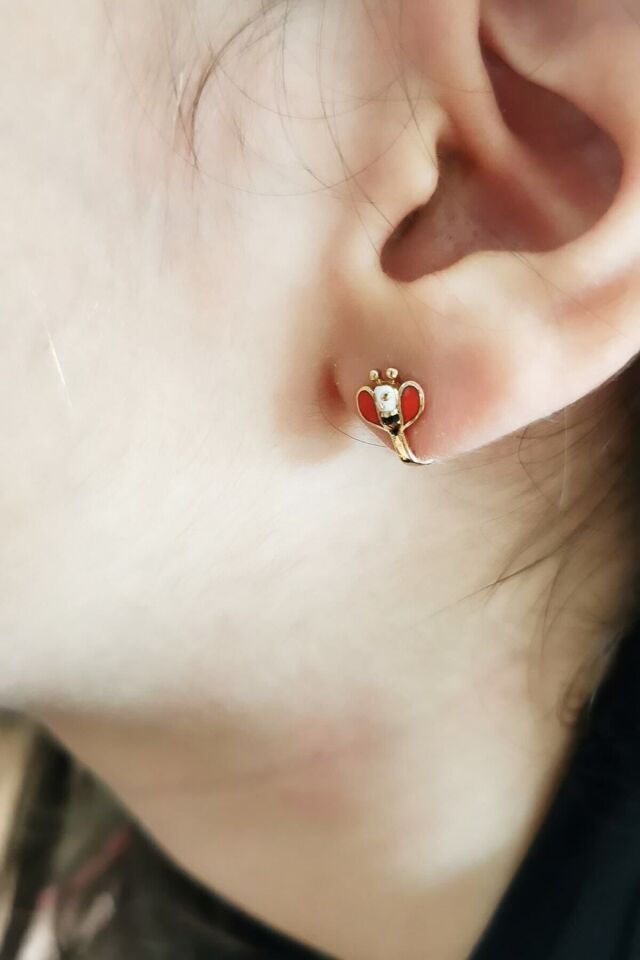 14 Ayar Arı Mineli Altın Küpe