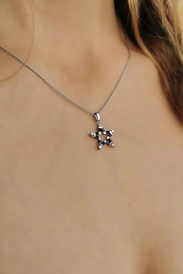 14 AYAR 0,43 CT PIRLANTA TAŞLI ÖZEL TASARIM YILDIZ KOLYE