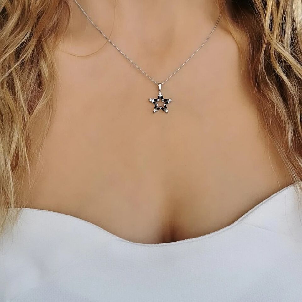 14 AYAR 0,43 CT PIRLANTA TAŞLI ÖZEL TASARIM YILDIZ KOLYE