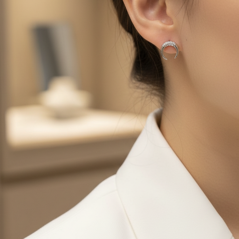 925 AYAR HİLAL KÜPE