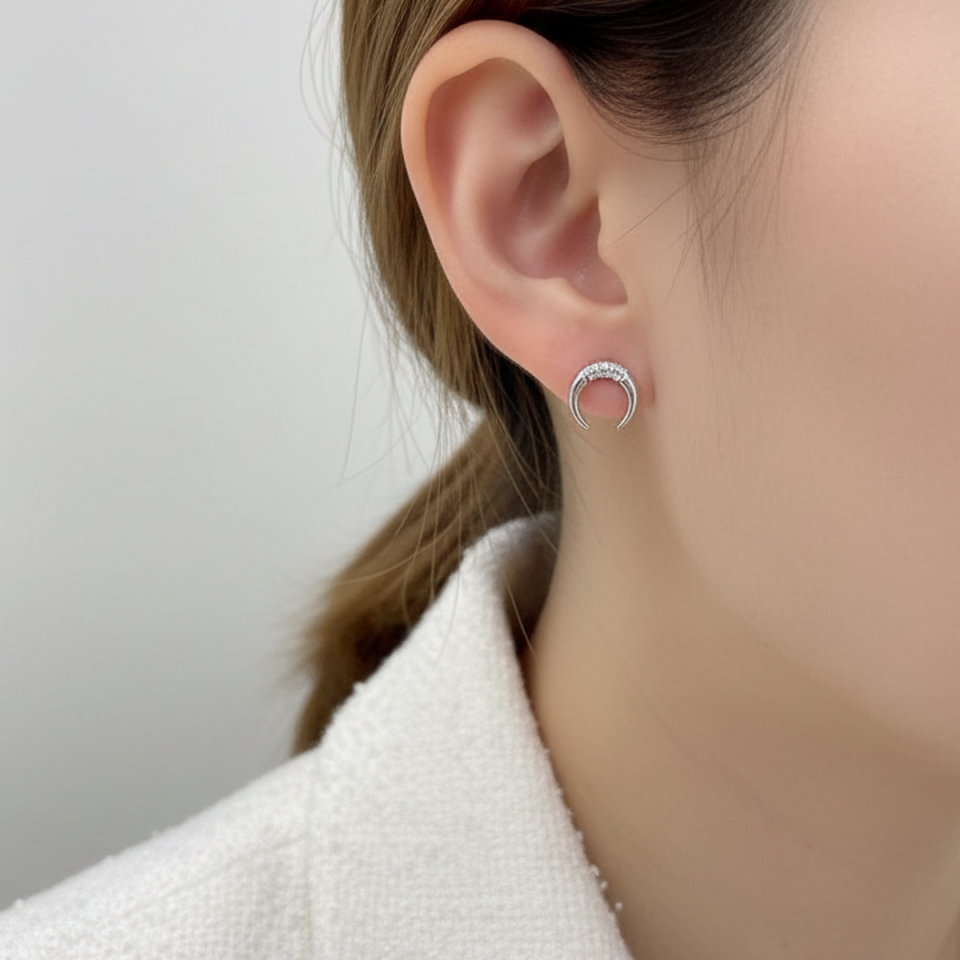 925 AYAR HİLAL KÜPE