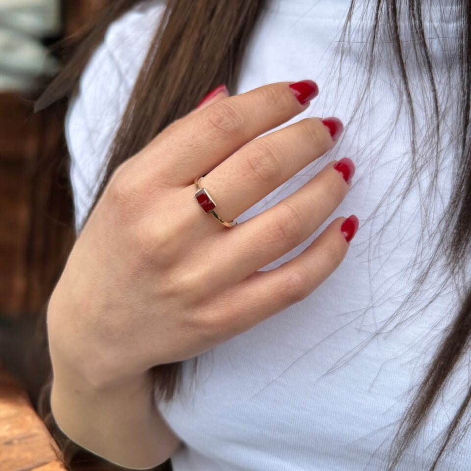 14 AYAR BORDO MİNELİ İTALYAN YÜZÜK