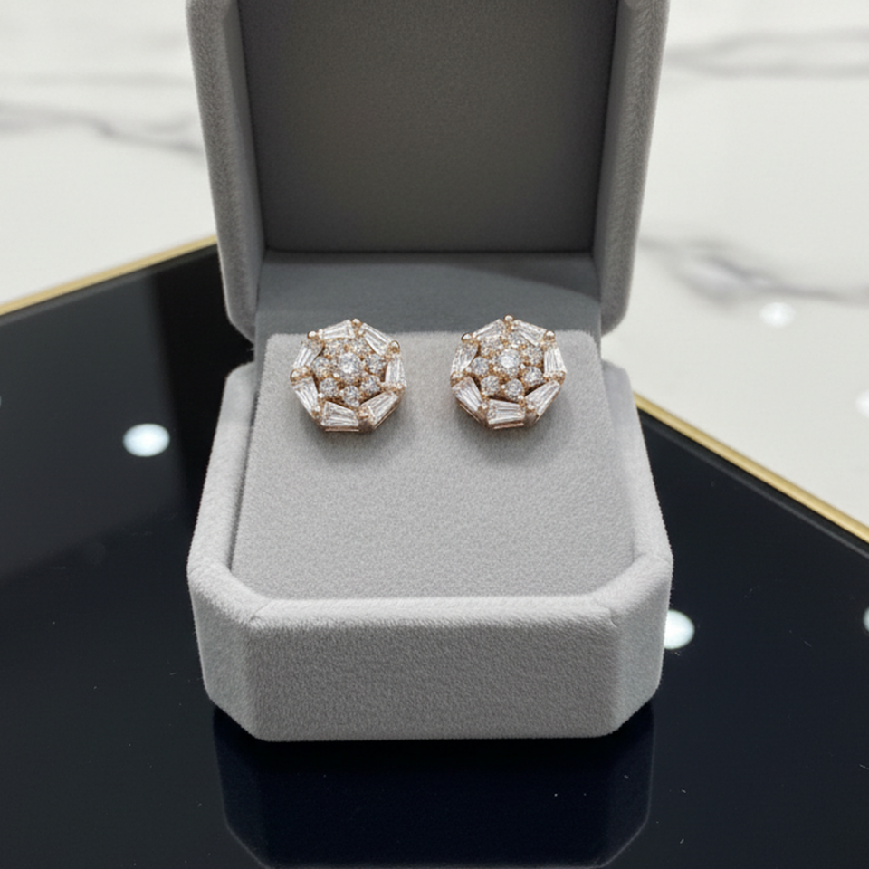 925 AYAR BAGET TAŞLI ROSE RENGİ GÜMÜŞ KÜPE