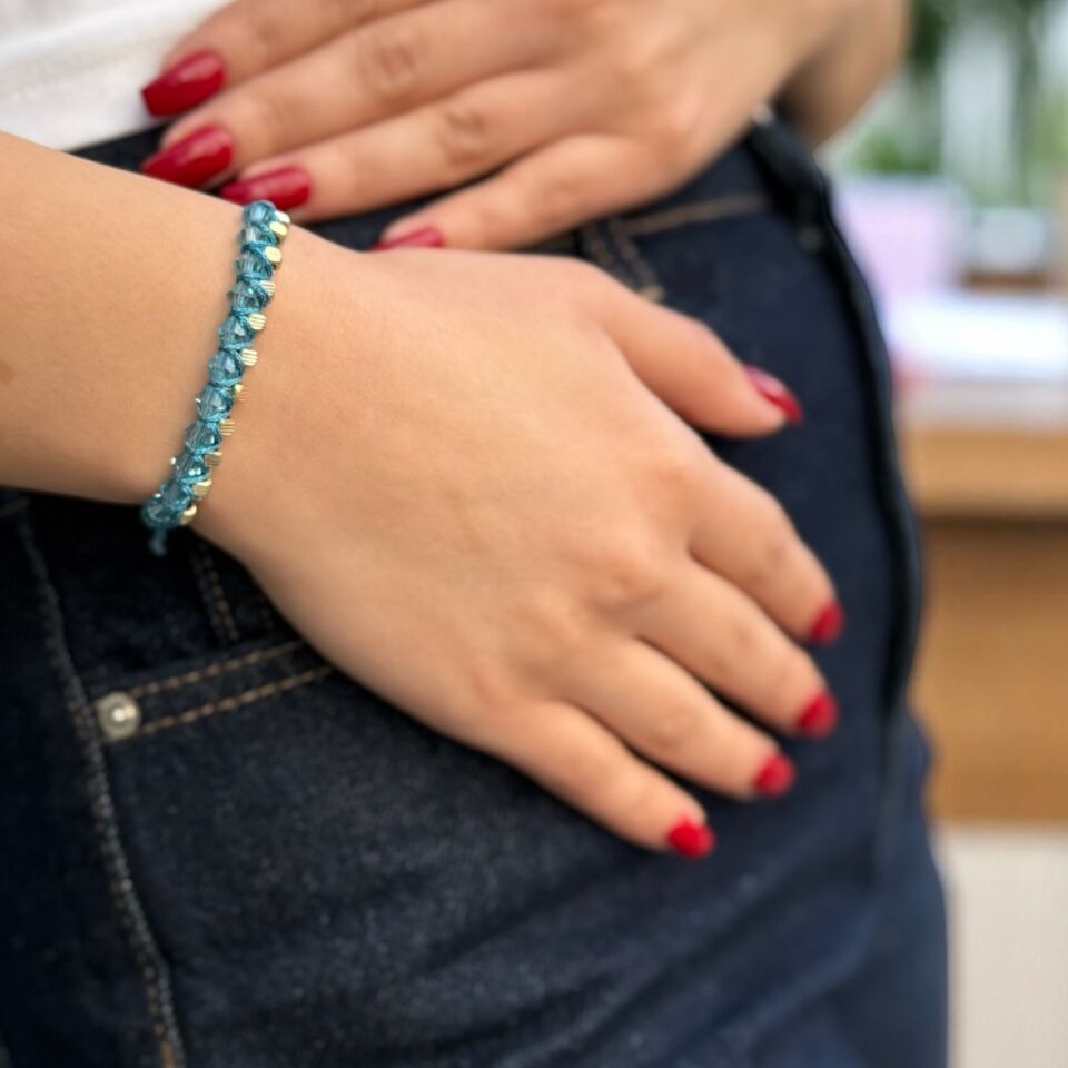 14 AYAR AQUAMARİN TAŞLI KÜP ALTINLI İP BİLEKLİK