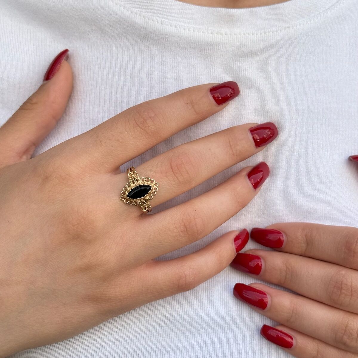 14 AYAR ÖZEL TASARIM SİYAH ONİKS TAŞLI ANTİK YÜZÜK