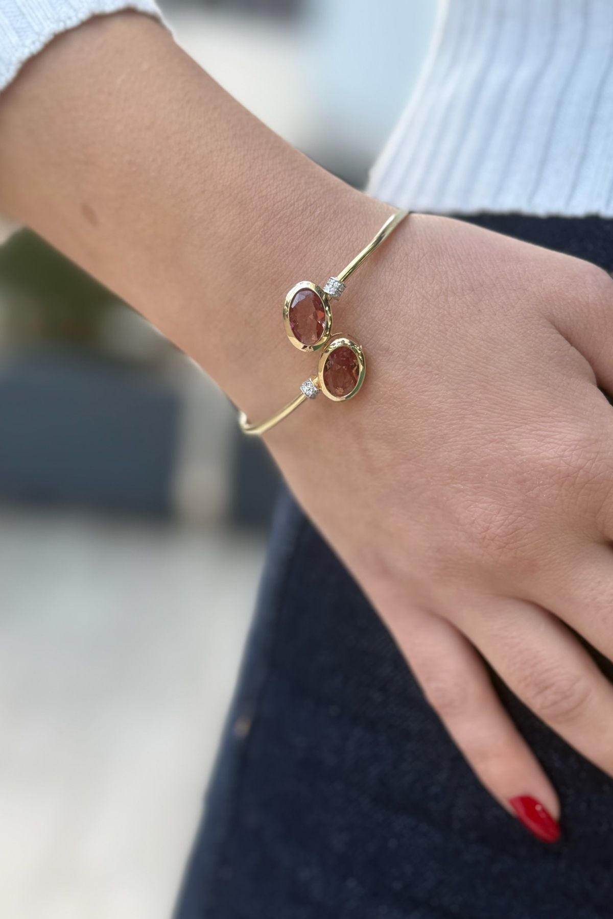 14 AYAR ELİŞİ SULTANİT TAŞLI RENK DEĞİŞTİREN ÖZEL TASARIM ALTIN BİLEZİK