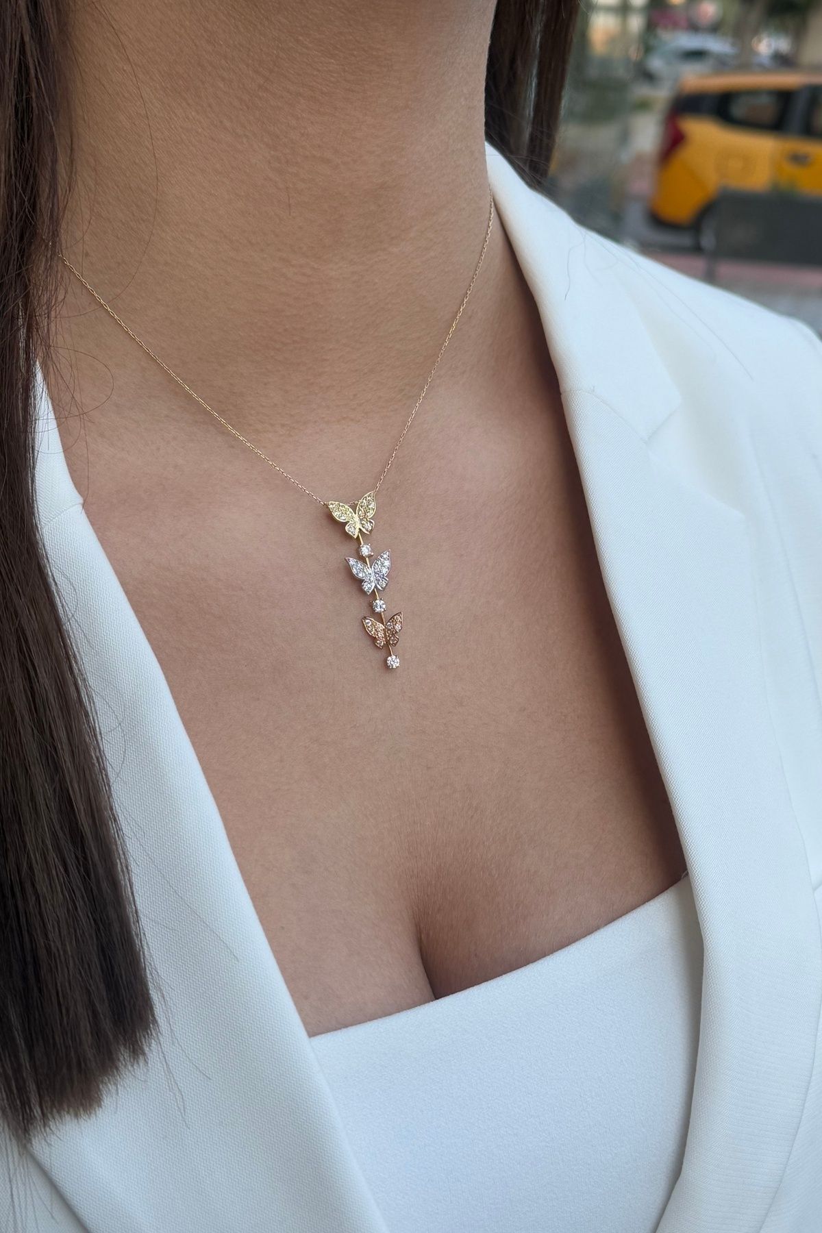 14 AYAR ÜÇ KELEBEK TASARIM ALTIN KOLYE