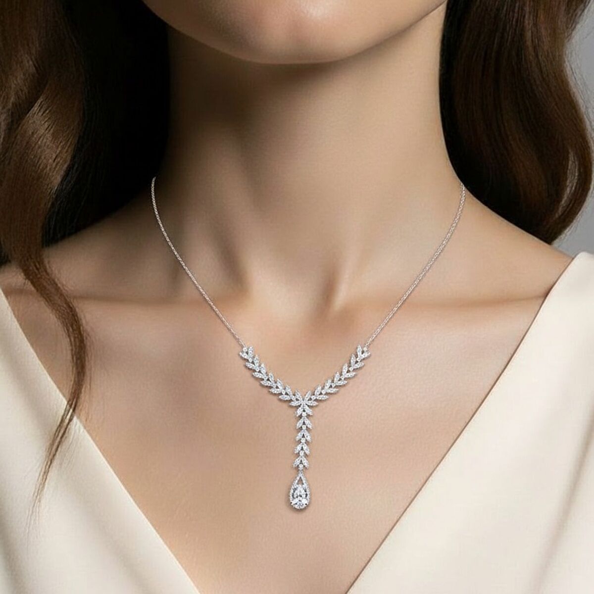 14 AYAR BAŞAK MODELİ DAMLA TAŞLI ZARİF ALTIN KOLYE