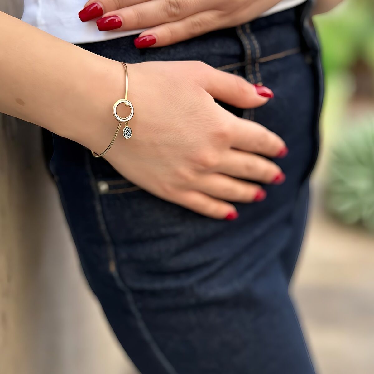 14 Ayar London Blue Taşlı Beyaz Mineli Minimal Altın Bilezik