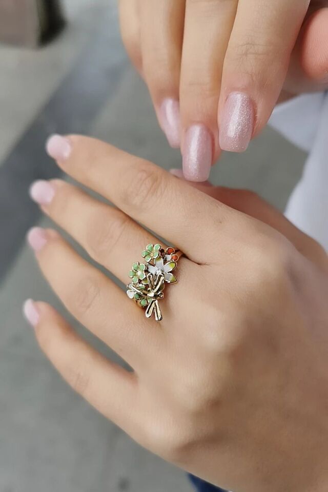 14 Ayar Mineli Yüzük 16